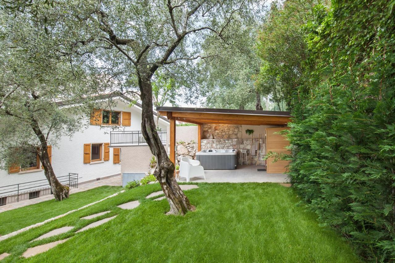 Villa Fani-Wellness & Relax Malcesine Bagian luar foto
